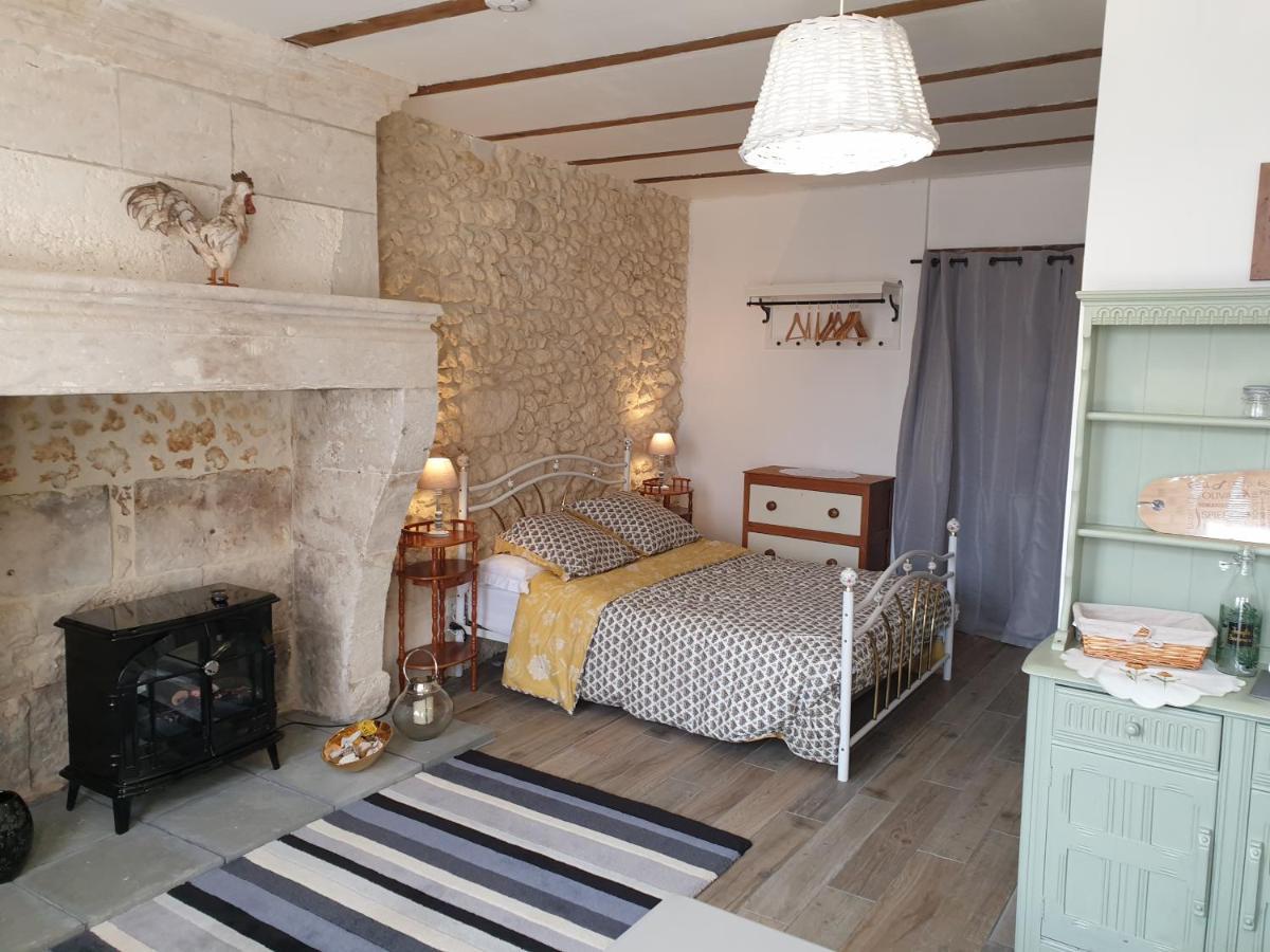 La Vieille Grange - Saint-Privat-Des-Pres Bed & Breakfast Dış mekan fotoğraf