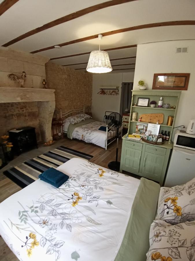 La Vieille Grange - Saint-Privat-Des-Pres Bed & Breakfast Dış mekan fotoğraf